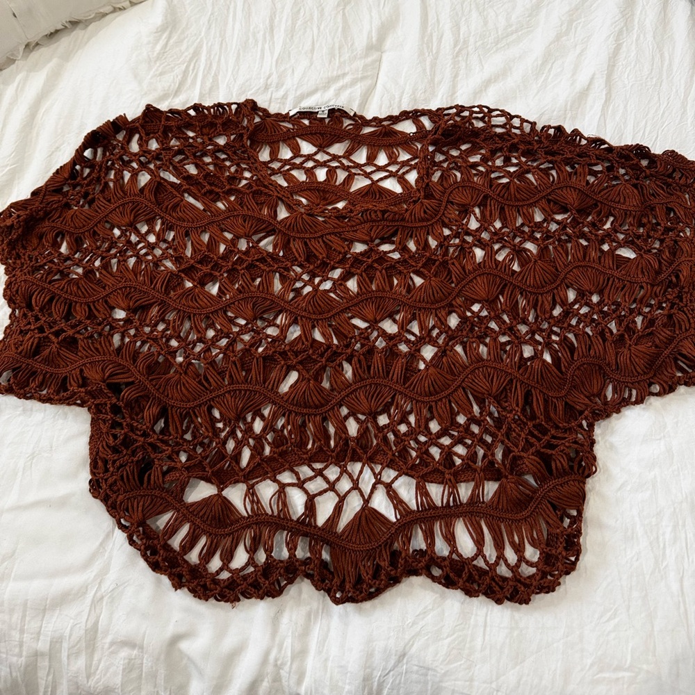 Cute crochet top. Like new!